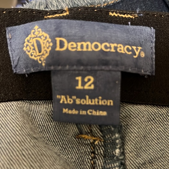 Democracy Blue Luxe Touch Ab Solutions Kick Flare Jean - Picture 7 of 9